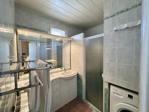 Appartement 3 pièces lumineux à Briançon avec parking - FR-1-330C-141