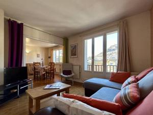 Appartements Appartement 3 pieces lumineux a Briancon avec parking - FR-1-330C-141 : photos des chambres