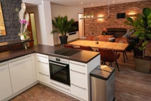 Apartment Leipzig Waldstraßenviertel Loft Terrasse, RedBull Arena