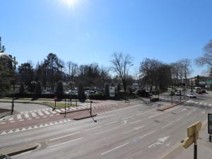 T2 rénové proche plage et centre, parking, animaux, Wi-Fi - FR-1-432-2