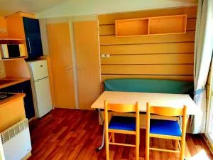 Bungalow charmant à Saint-Chéron avec piscine partagée - Sermaise