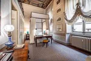 YID Bargello luxury suite