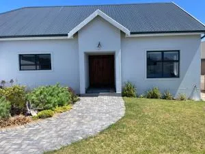 The Art Barn - Stilbaai-Wes