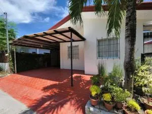 2-bedroom home with Parking & Hot & Cold Shower - Jose Abad Santos