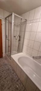 Haus - Baden-Baden - 8x Zimmer