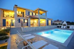 Villa Babudri near Poreč for 10 people with jacuzzi & spa - Strpačići