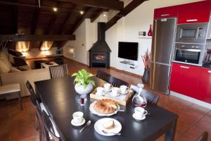 Casa rural Urederra 1 y 2, en Baquedano, donde inicia la ruta del Nacedero del Urederra