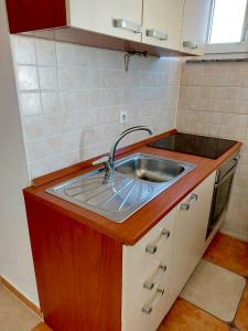 Vista del Mar Baska Voda