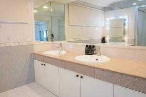 Makati Altean Apartment (Delfin Room)