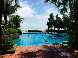 Cemara Rose Suite, Timur Bay Residence