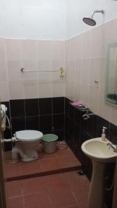 D BUNGA HOTEL BUKIT BUNGA Bilik Standard Triple