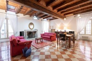 Casa di Mezzo nel cuore di Salò