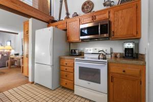 Ridgepoint Ski Escape - New Listing