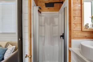 Tiny Farmhouse on Wheels