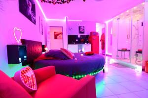 Love Room à deux pas de lOcéan avec Hammam, Sauna et Bain à 2 Surprise garantie