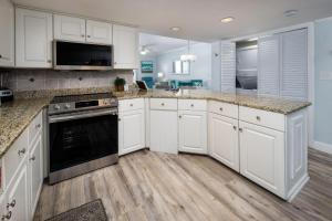 Nautilus 2308 Gulf View 3rd FLR 2 BR 2 BA