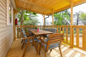 Camping Bungalows El Far