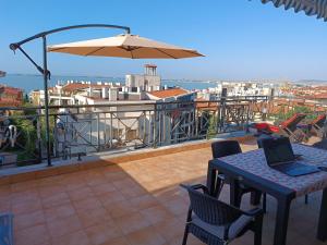 Rooftop Sea View Apartment Sveti Vlas