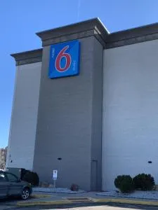 Motel 6-Lincoln, NE - Airport - 苏华德