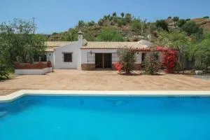 Villa Buenavista Malaga - Stunning Views - Private - 卡尔塔马