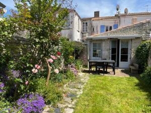 Maisons de vacances Maison spacieuse Chateau d'Oleron : photos des chambres