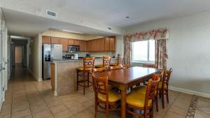 Malibu Pointe 901 2nd row ocean view-Crescent Beach Section