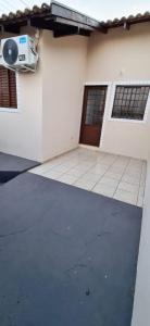 Casa privativa próximo ao centro e aeroporto.