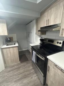 Cute Highland Park Entire Unit B