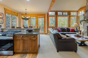 6554 Settlers Creek townhouse