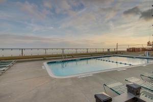 Brigadune 8A - Oceanfront - Arcadian Shores Section