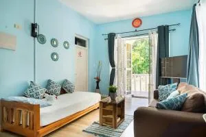 Tower Isles Condo with sea views - Boscobel