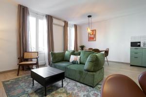 11CRC1037 Newly decorated apartment near Sants Station