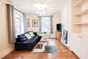 Bright and Well-Kept 2 Bed Flat! Russell Square