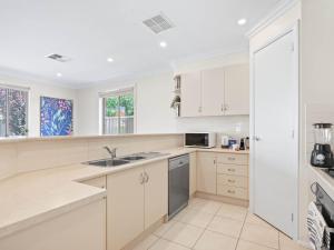 No stairs, Big House, Garage Richmond Residence 2