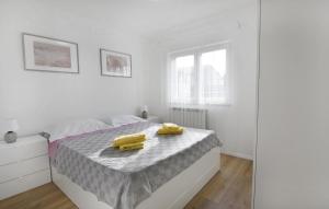 Apartments with parking space Valica, Umag - 22453