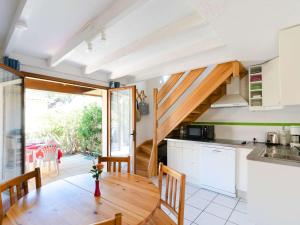 Pavillon 5 couchages avec piscine à Gruissan - FR-1-409-231