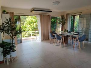 TRIPLET Suite Rayong Seaview Private Beach
