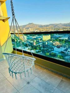 Luxury 1BR Apartment in Astria 706