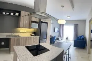 Stylish Premium Apartment Rivonia, Sandton - Morningside