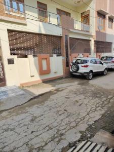 Shantiniketan - Comfortable Stay in Ayodhya