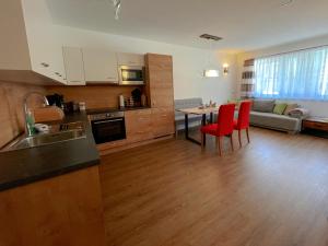 Wohnen am Almufer - Ferienwohnung Straßmair