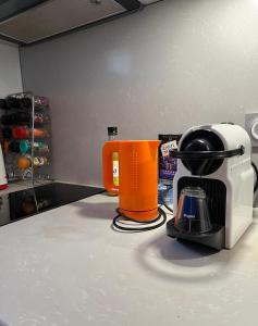 Montmartre Bright & Quiet