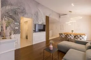 Stunning seaview,spacious chic family oasis Loani - Bajnice