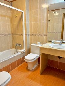 Stunning Apartment With Sea Views - EaW Homes