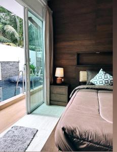 Private Swimming Pool Villa