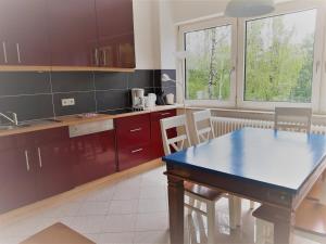 Mehrbett-Apartment 4 Citynah, einfache Ausstattung