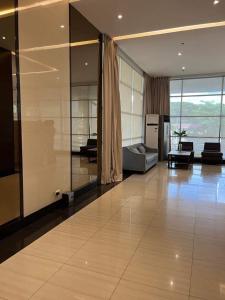 Centrio Budget Amenity Flr GFiber Internet with balcony by Ayala