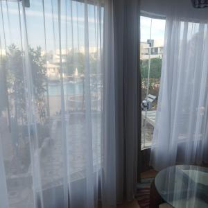 JUMERA HOUSE CRISS RESORT NAAMA Bay