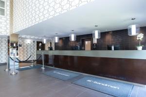 Sandman Hotel & Suites Calgary South