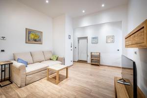 Roommo Via dei Pilastri giada